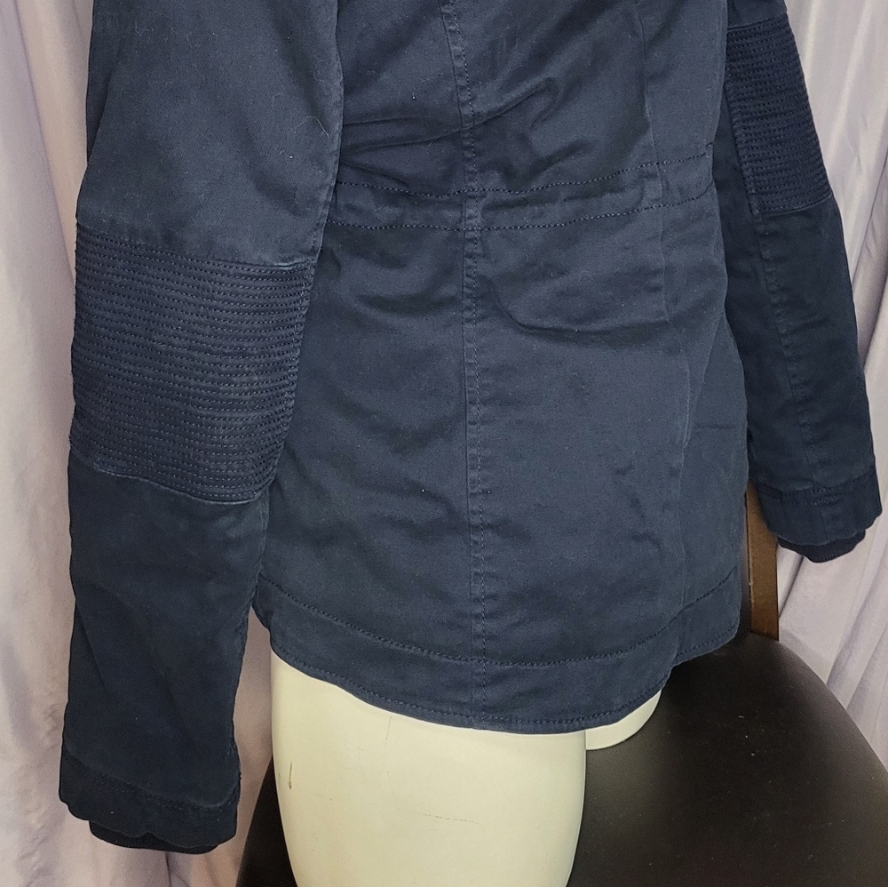 Hollister Navy Utility Jacket with Faux Fur Hood - Picture 5 of 5